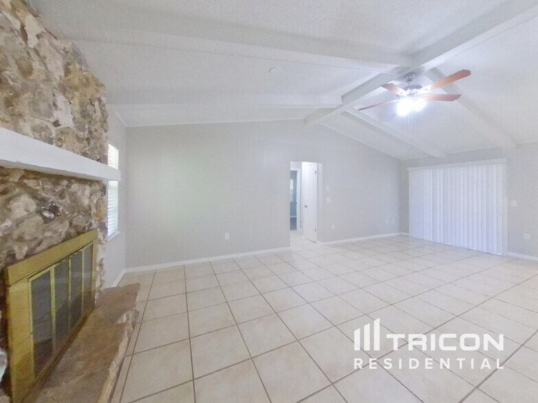 Building Photo - 5163 Tallow Wood Ct