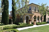 Building Photo - 36 Twin Gables