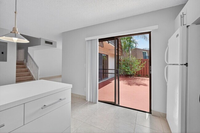 Building Photo - 3312 Spanish Wells Dr