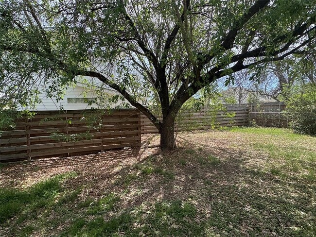 Building Photo - 8017 Tisdale Dr