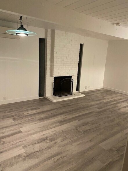 Living Room - 1764 Frobisher Way