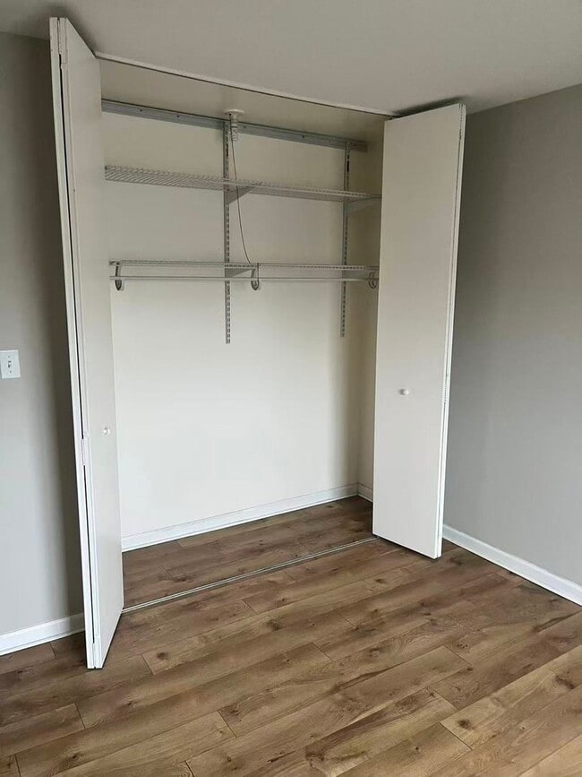 Building Photo - 535 S Cleveland Ave