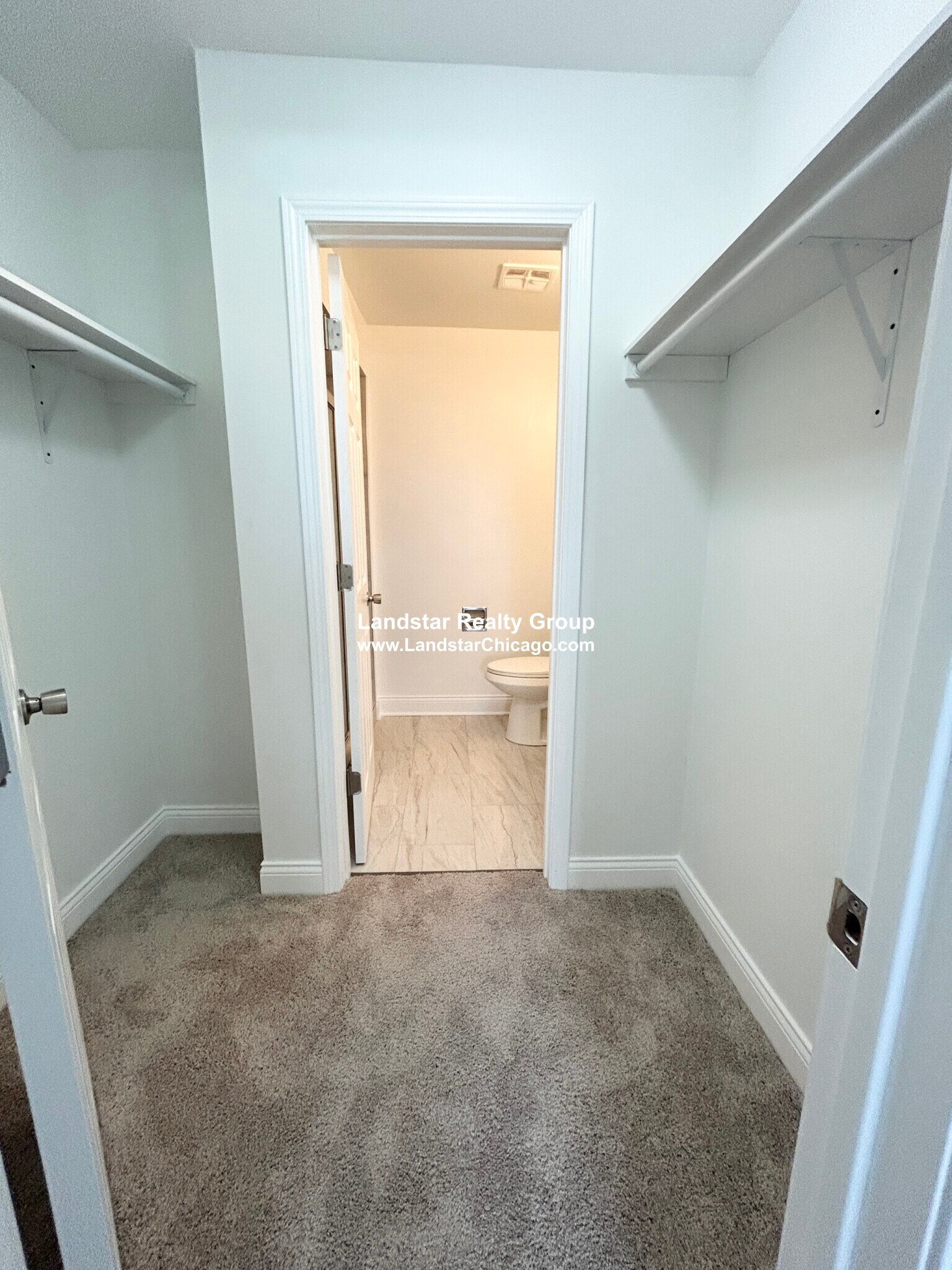 Building Photo - 104 N Kenilworth Ave