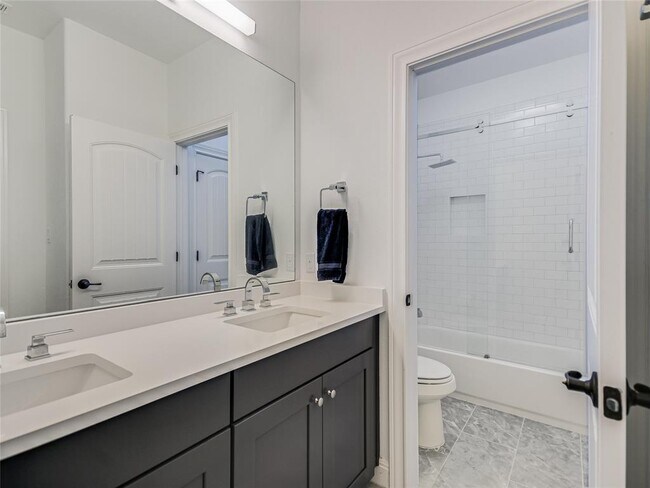 Building Photo - 2625 Arion Cir