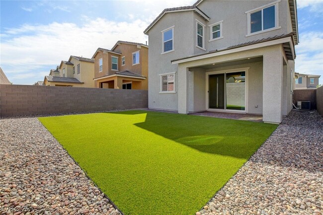 Building Photo - 3699 Bright Aquarius Ln