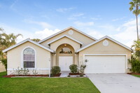 Building Photo - 12996 Meadowbreeze Dr