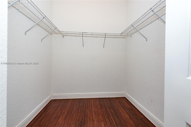 Building Photo - 8308 NW 127th Ln