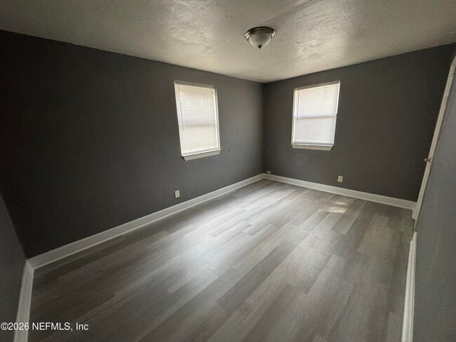 Building Photo - 4114 Moncrief Rd