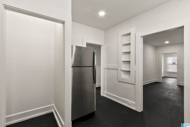 Building Photo - 1101 7th Ave W