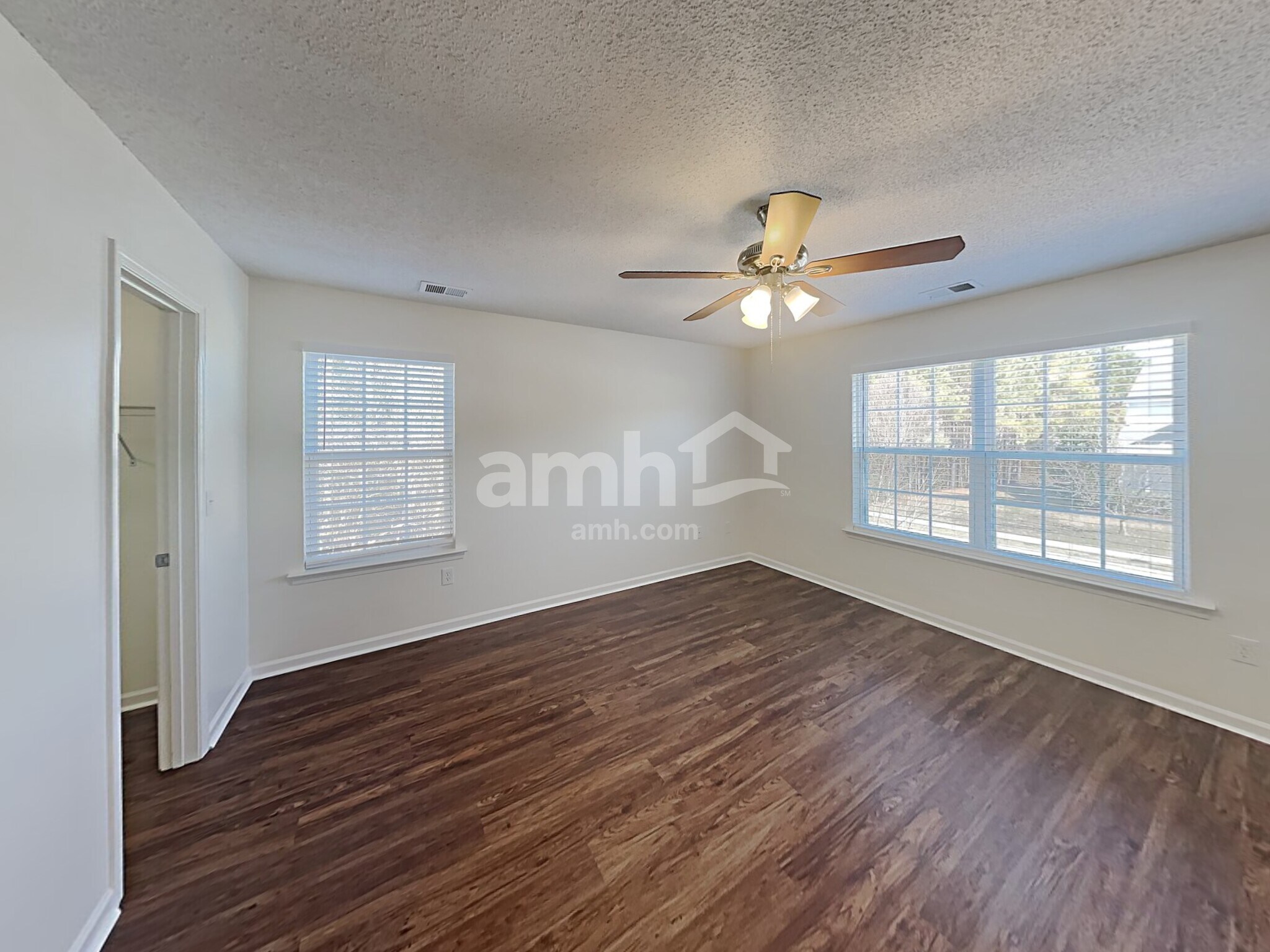 Building Photo - 3510 Marshlane Way