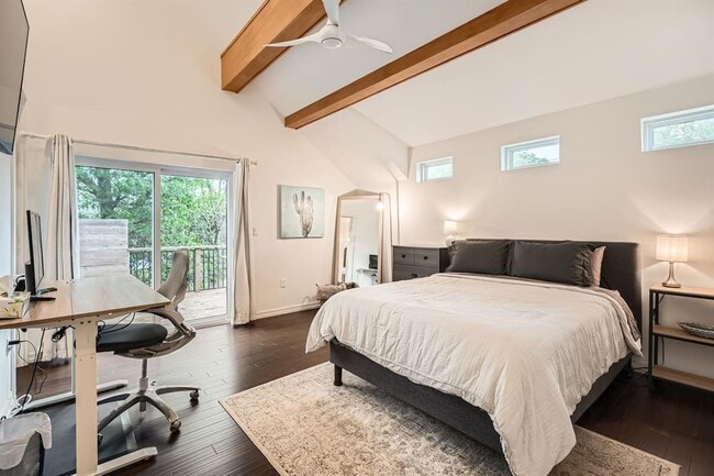 Building Photo - 2601 Francisco St