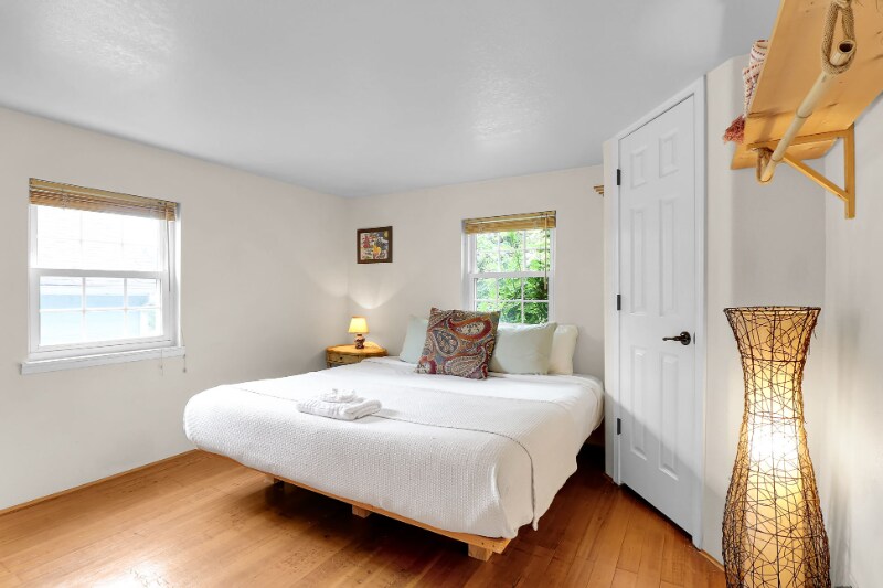 Building Photo - 2765 E 18th Ave