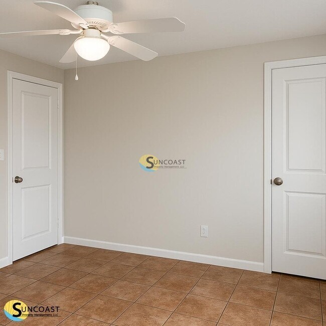 Building Photo - 6907 Hafford Ln