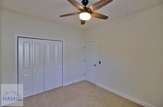 Building Photo - 805 Meloney Dr