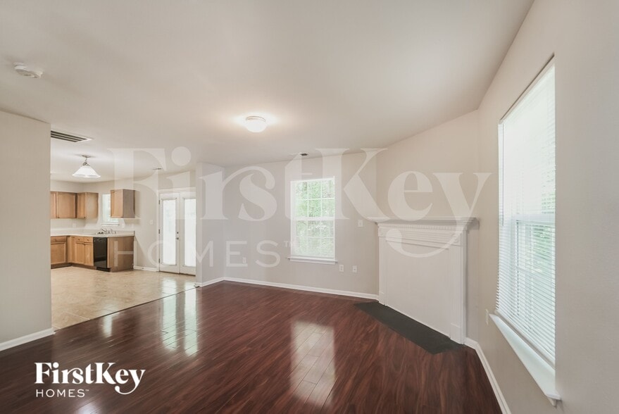 Building Photo - 2553 Mulberry Pond Dr