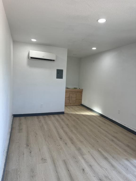 Building Photo - 1232 W Ave H 14