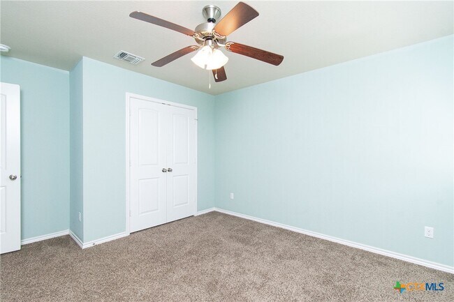 Building Photo - 3264 Vineyard Trail