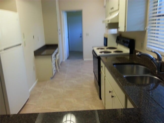 Building Photo - 2312 Springsong Dr