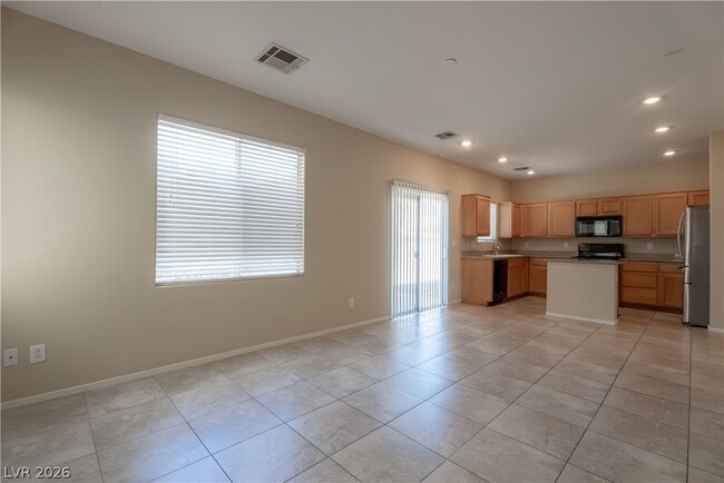 Building Photo - 944 Saffex Rose Ave