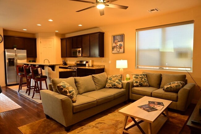 Building Photo - 2943 S Pardo Calle