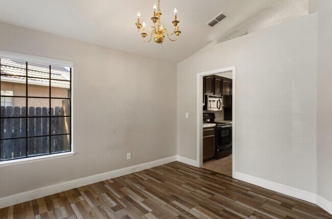 Building Photo - 7529 Ryland Ct