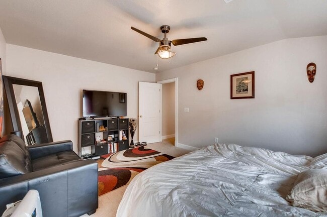 Master Bedroom - 2687 S University Blvd