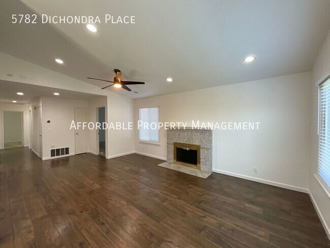 Building Photo - 5782 Dichondra Pl