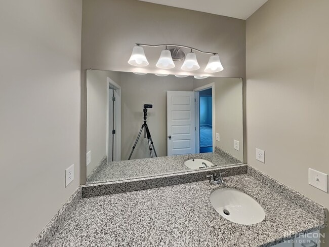 Building Photo - 106 Juliette Ct