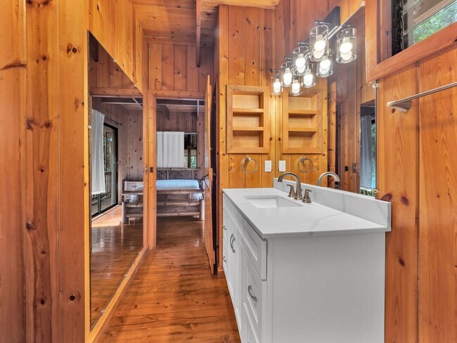 Building Photo - 3 bedrooms 2 bathroom with a large Loft for generational living + storage shed