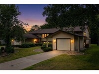 Building Photo - 3308 Roosevelt Ct NE