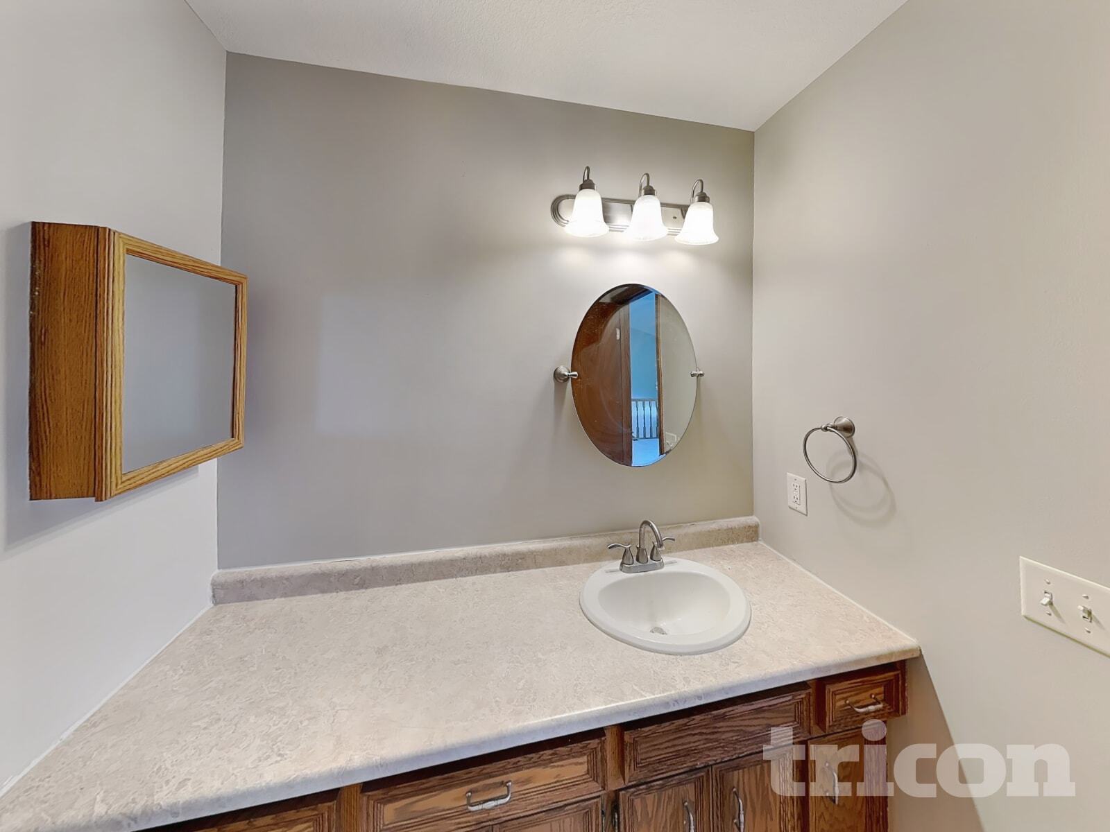 Building Photo - 8009 Delano Way