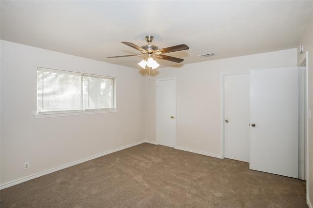 Building Photo - 512 Pine Bluff Dr