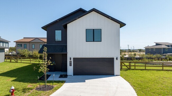 Building Photo - 3002 Alpha Wolf Ct