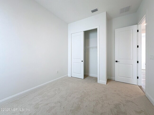 Building Photo - 59 Bedford Ter