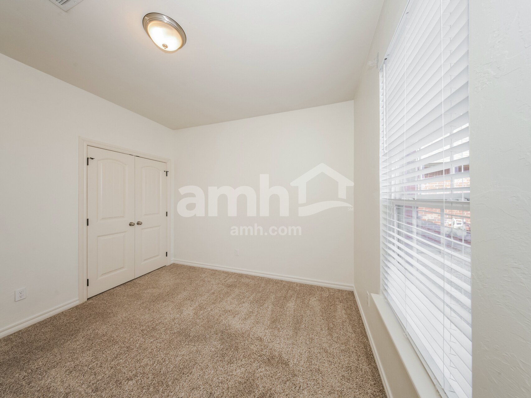 Building Photo - 4817 Limestone Dr