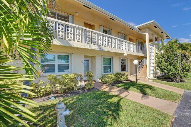 Primary Photo - 1450 NW 18th Ave