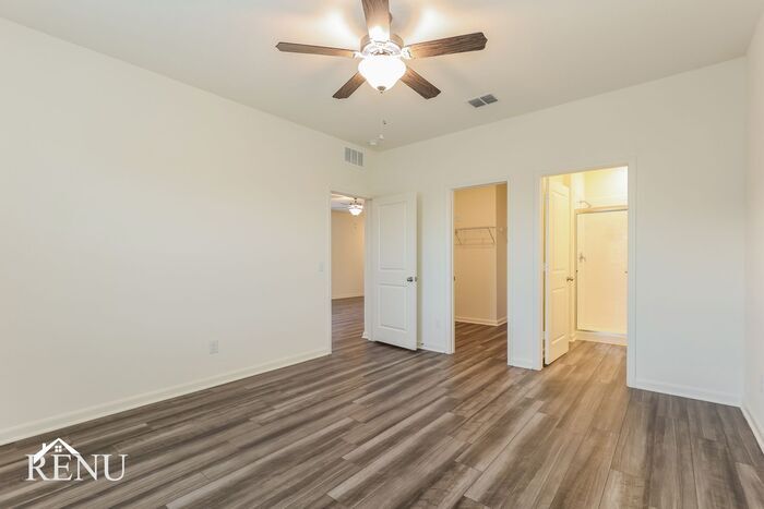 Building Photo - 5238 Dawn Break