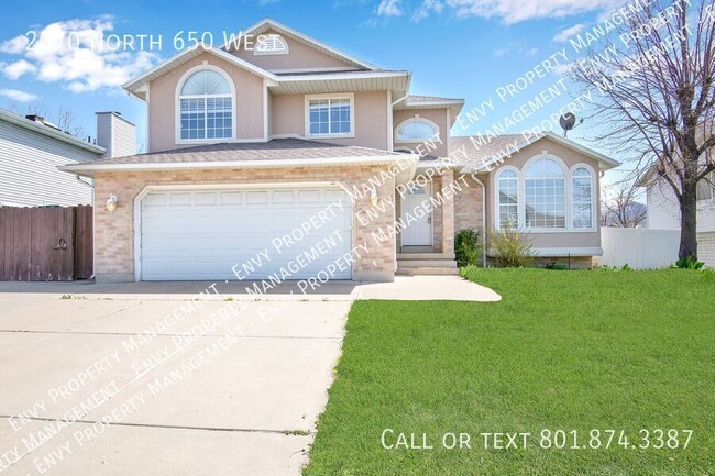 Primary Photo - Amazing 4 Bed - 3.5 Bath Layton Home! Avai...