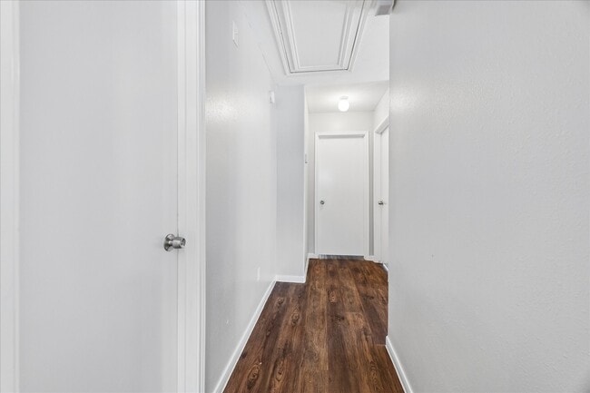 Building Photo - 19811 Shores Edge Dr