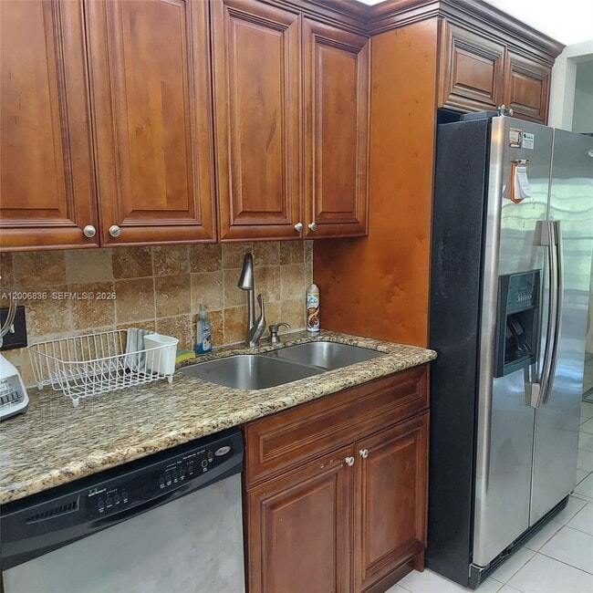 Building Photo - 12501 SW 14th St