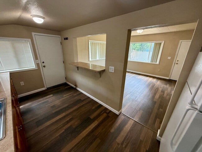 Building Photo - Very cute 1.5 bedroom House for Rent on Normal Hill, Lewiston, ID