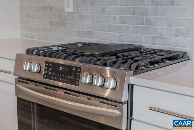 Building Photo - 108 Ridgeline Dr