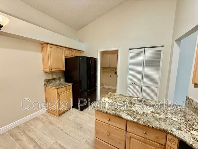 Building Photo - 8723 Imperial Ct