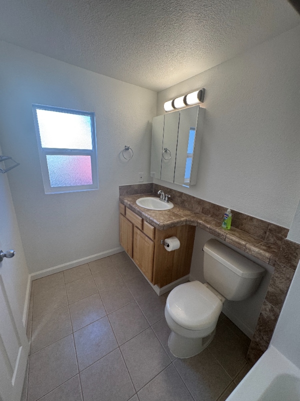 Building Photo - 3036 Plumas St