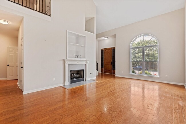 Building Photo - 10492 Ashfarm Way