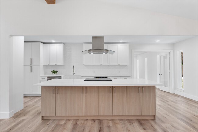 Building Photo - 12019 Beth Ln