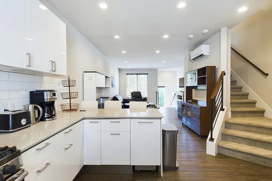 Open Kitchen overseeing Living Room - 510 Coho Walk SE