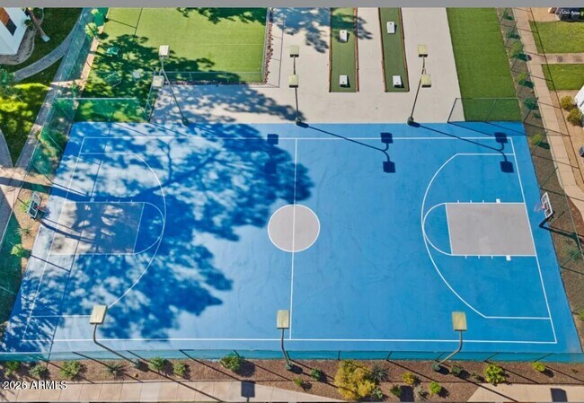 Building Photo - 2222 W Beardsley Rd