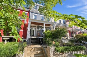 Building Photo - 1240 E St NE