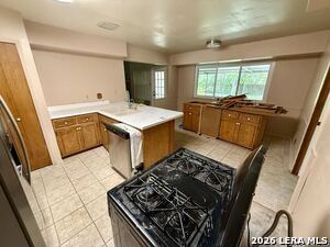 Building Photo - 6022 Royal Point Dr
